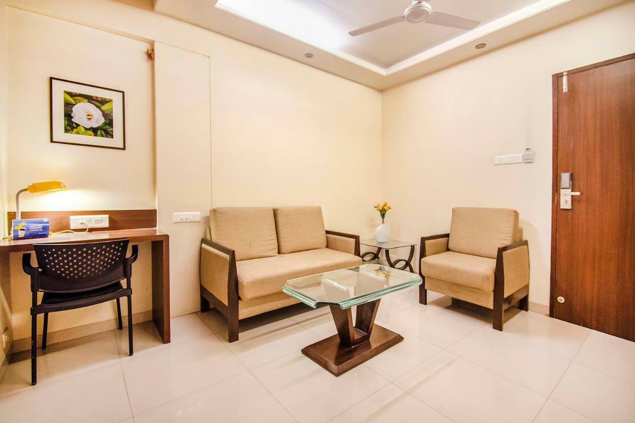 Hotel Eco Inn Viman Nagar Pune Exterior foto