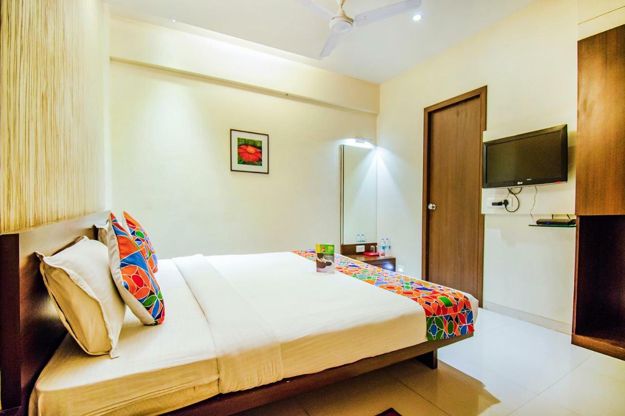Hotel Eco Inn Viman Nagar Pune Exterior foto