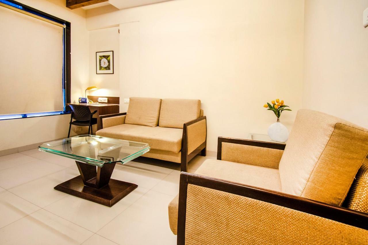 Hotel Eco Inn Viman Nagar Pune Exterior foto